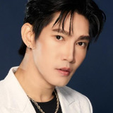 ศิวกร เลิศชูโชติ — Dim