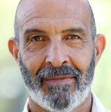 Jonis Bashir — direttore di banca Paolucci