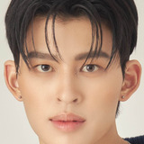 ณราวิชญ์ เลิศรัตน์โกมุสภ์ — Day