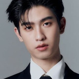 ธีร์ทัศน์ จึงมณีรัตน์ — Gun