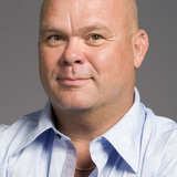 Paul de Leeuw — Self - Presenter