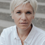 Kerstin Landsmann — Kati von Sterneck
