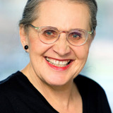 Eva Maria Bayerwaltes — Pauline