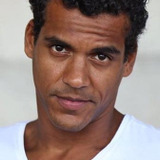 Marcelo Mello Jr. — Caniço