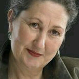 Luisa Merelas — Doña Beatriz