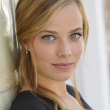 Saskia Rosendahl — Lotte Gamp