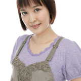 永島由子 — Ayumu Yamazaki (voice)