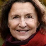 Karen-Lise Mynster — Elisabeth Hoffmann