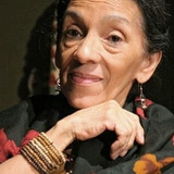 Lucy Martínez — Mamá Rosa