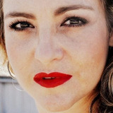 Ana Baird — Nicole Assunção