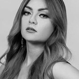 Vianney Martínez — Barbie Martínez
