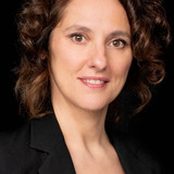 María Morales — Luisa