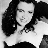 Elizabeth Berridge — Charlotte