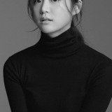 Kim Ye-ji — Yoon Gyeong-ok