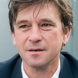 Peter Schneider — Robert Krug