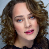 Аглая Тарасова