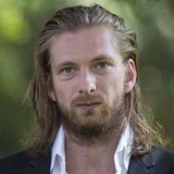 Vincent van der Valk — Mick van Beek