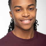 Donielle T. Hansley Jr. — Darwin Watterson (voice)