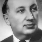 Георгий Георгиу — мистер Кук - инженер, американец