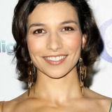 Agni Scott — Raghad Hussein