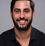 שון סופטי — עובד חממי