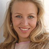 Nina Proll — Nicoletta Huber