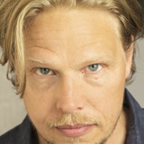 Иэн Мэтьюз — Darko