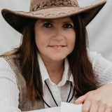 Tina Louise Owens — Receptionist