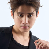 Panupat Sutirak — Ake