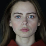 Elli Rhiannon Müller Osborne — Thea