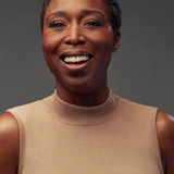 Jeanette Kwakye — Self - Presenter