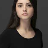 Derya Pınar Ak — Çigdem