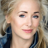 Mariloup Wolfe — Camille Courval