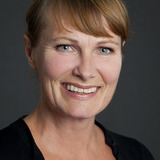 Nina Woxholtt — Aggie Stangfeldt