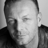 Hugo Speer — Charlie King