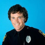 Bruce Fairbairn — Officer Chris Owens