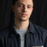 Luca Kamleh-Chapman — Bazi