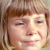Maria Persson — Annika