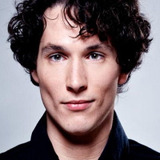 Daniel Lippens — Narrator (voice)