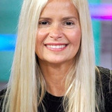 Grecia Colmenares — Manuela Guerrero