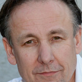 Richard Elfyn — DS Vic Jenkins