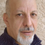 Erick Avari — Hakim Huzan