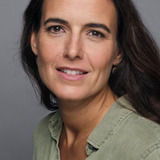 Carlota Crespo — Directora