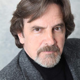 Лэйн Дейвис — Captain Red Parker