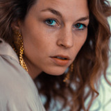 Anna Rossinelli — Annette