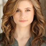 Jenna Boyd — Elizabeth 'Zee' Foster