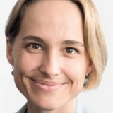 Gosia Piotrowska — Riana