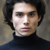 Riccardo De Rinaldis — Emanuele "Lele" Molinari