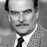 Moray Watson — Mr Bennet