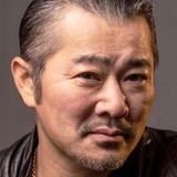 Чхве Му Ин — Team Leader Yuk